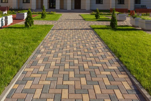Paved Walkway Service in Smyrna